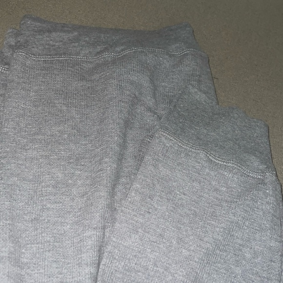 Women's Warm Essentials by Cuddl Duds Gray Waffle Thermal Leggings. NWOT. - Picture 5 of 5